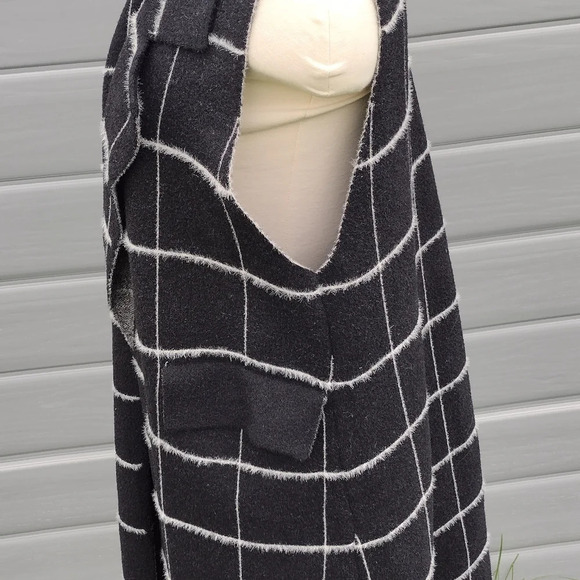 NWOT Anthropologie Quinn Windowpane Vest One size Black - Picture 2 of 8